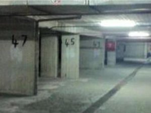 מסחרי 48 אתונה - חניון