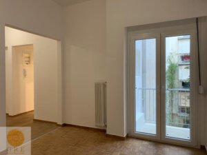 דירה 175 אתונה