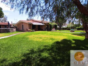 וילה 80 אוויה